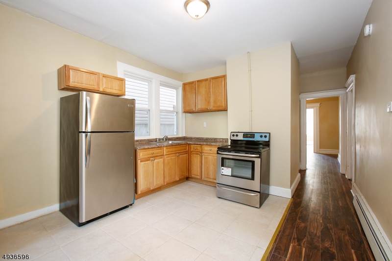 12 Willoughby St - Photo 1