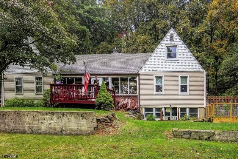 45 Combs Ave - Photo 1