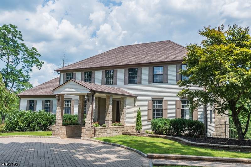 32 Olde Town Ct - Photo 1