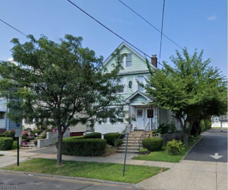 227 E Blancke St - Photo 1