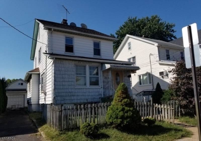 206 Coolidge St - Photo 1