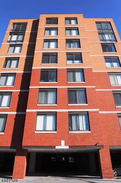 275 State St - Photo 1