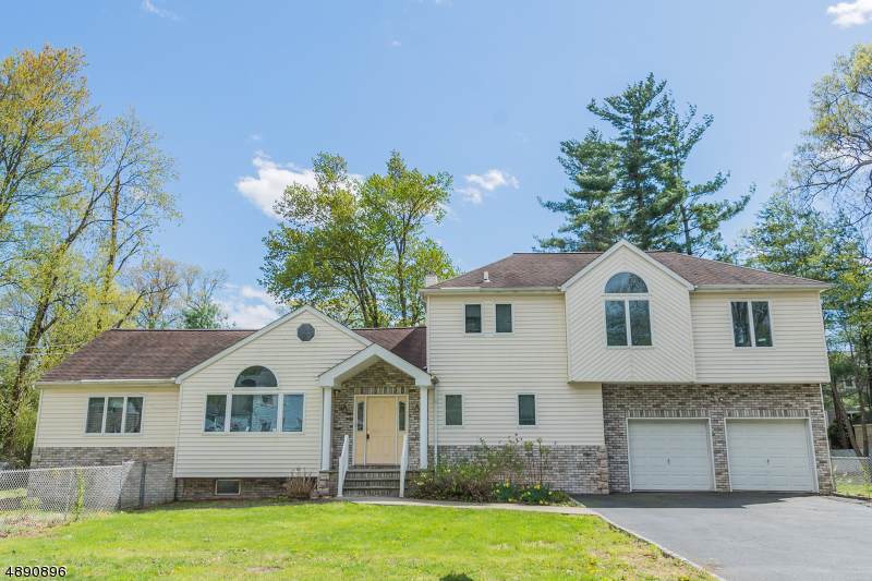 45 Beverly Rd - Photo 1