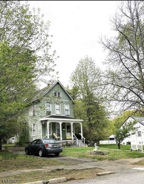 127 Center - Photo 1