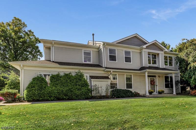 7 Hornbeam Way - Photo 1