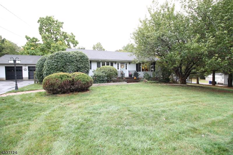 14 Drysdale Ln - Photo 1