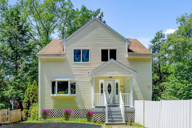 138 Longwood Lake Rd - Photo 1