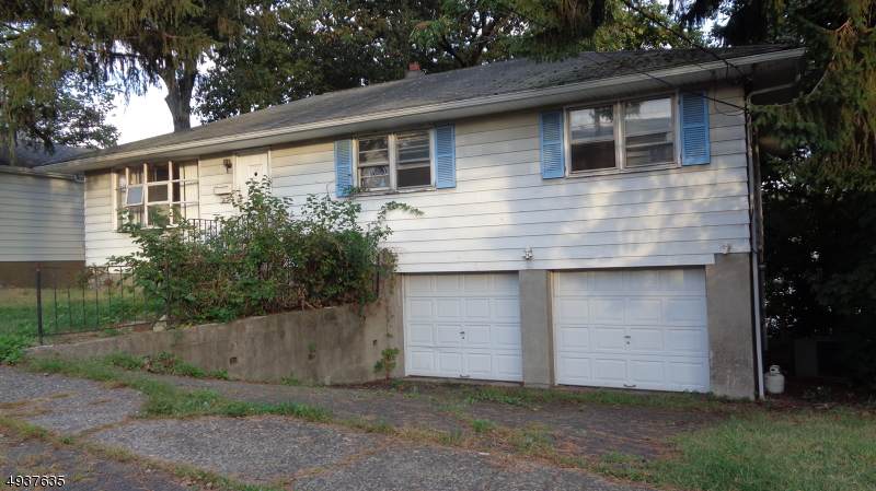 168 Washington Pl - Photo 1