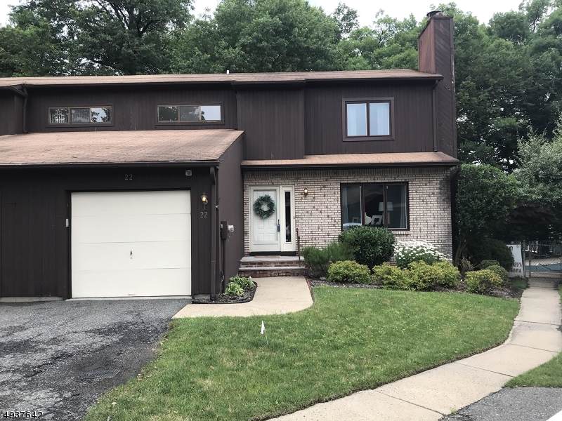 22 Mountain Ridge Dr - Photo 1