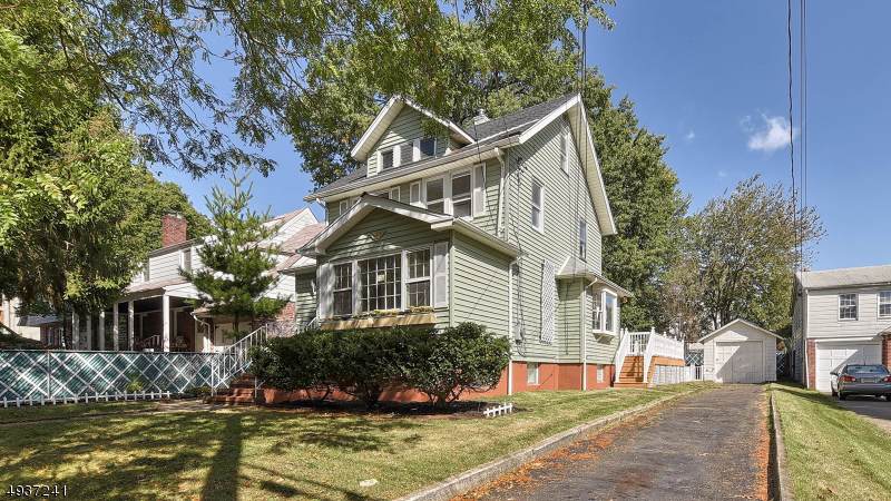 195 Linwood Ave - Photo 1