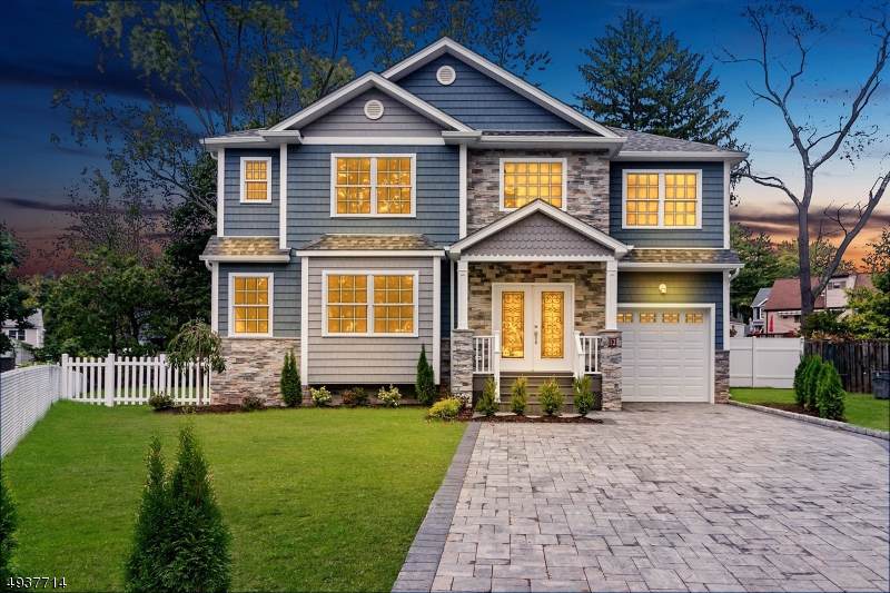 12 Ramapo Ct - Photo 1
