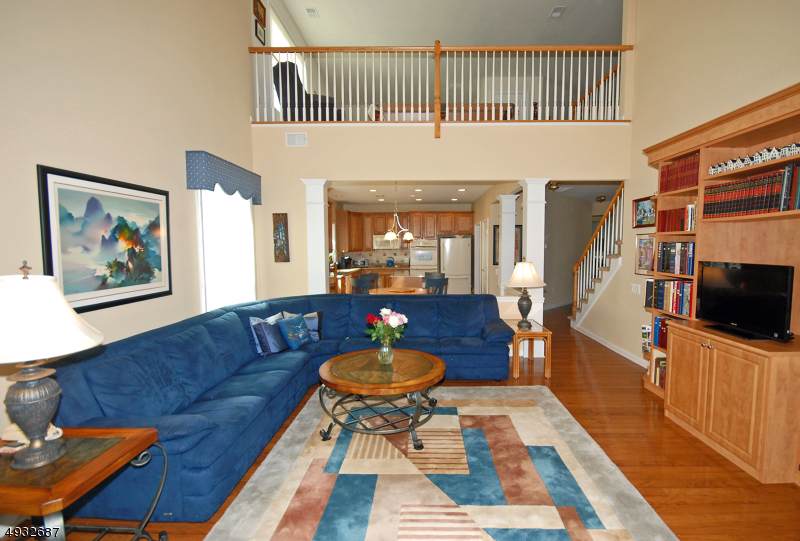 420 Breakers Ln - Photo 1