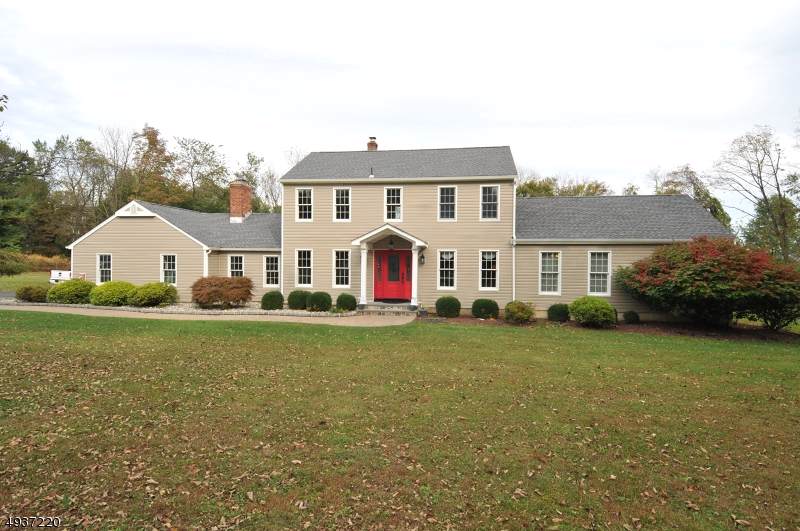 685 Bennington Ct - Photo 1