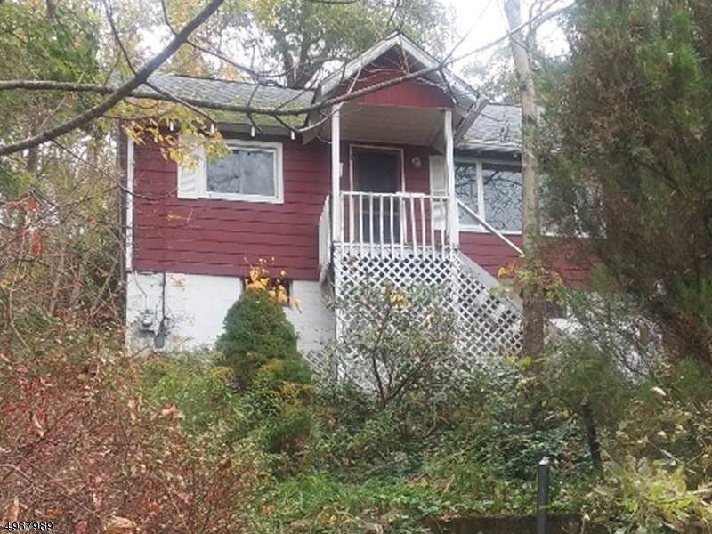 1044 E Lakeside Dr - Photo 1