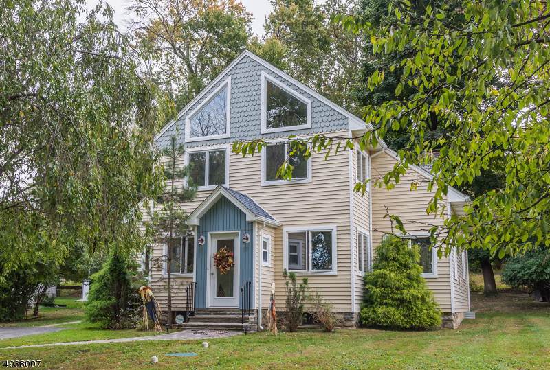 13 Lakeview Rd - Photo 1