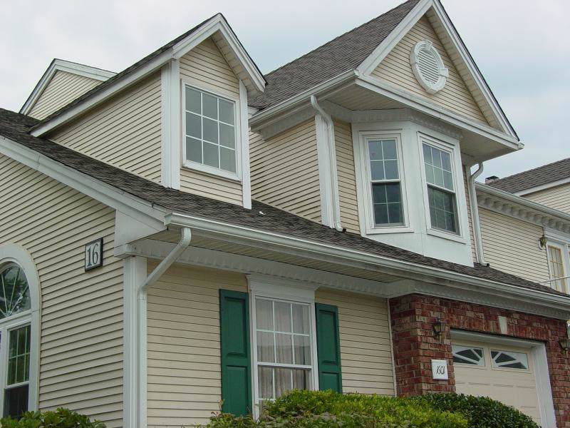 1601 Bayley Ct - Photo 1