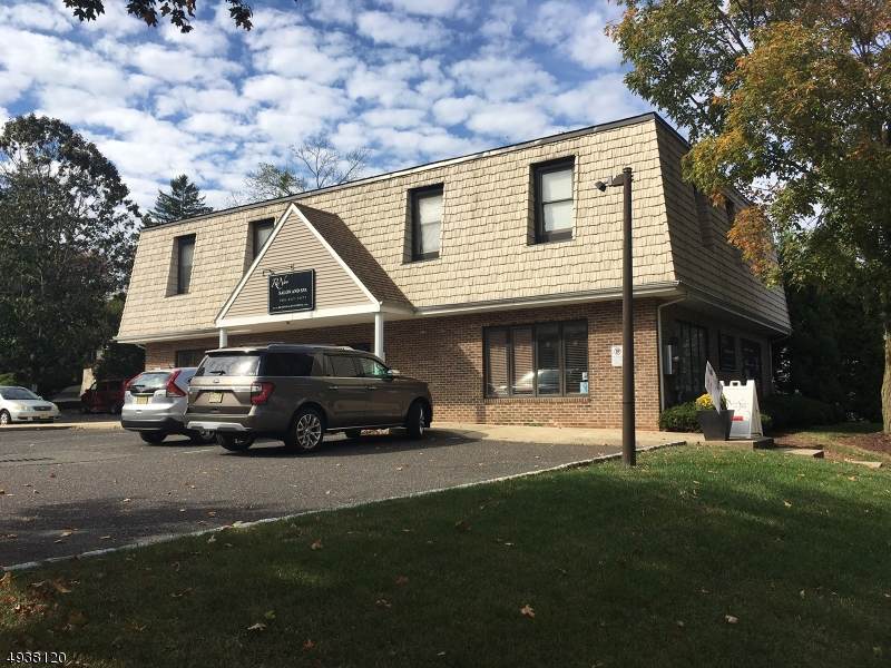 550 Mountain Ave - Photo 1