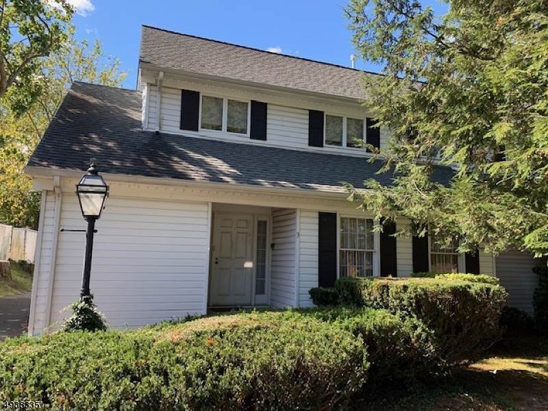 3 Monmouth Dr - Photo 1