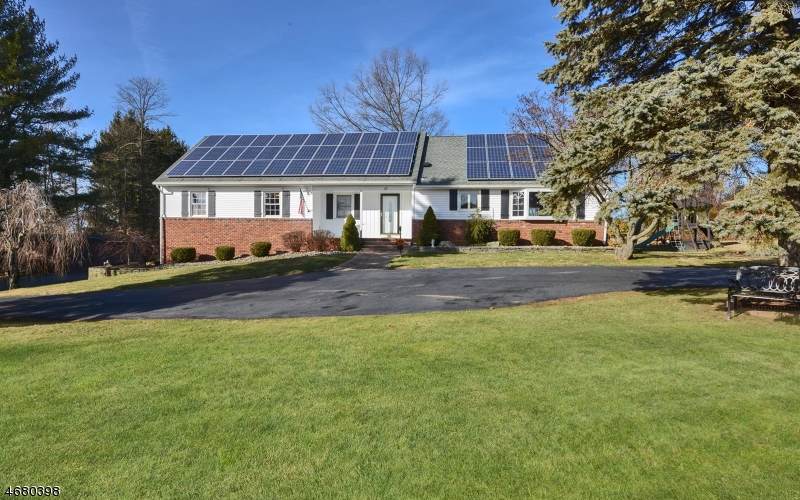 17 Melrose Dr - Photo 1