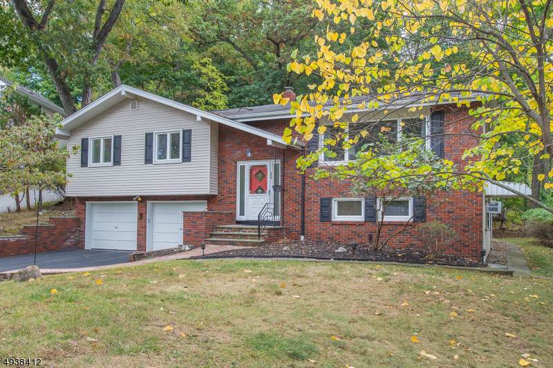 230 Bartholf Ave - Photo 1