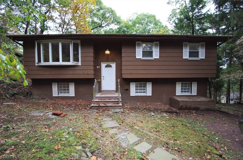 37 Winding Way - Photo 1
