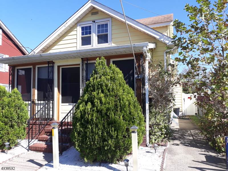 16 Klein Ave - Photo 1