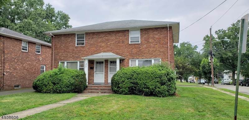 1076 Burnet Ave - Photo 1