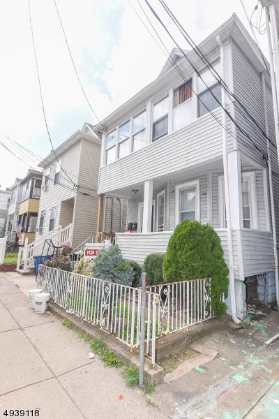 362 Howe Ave - Photo 1