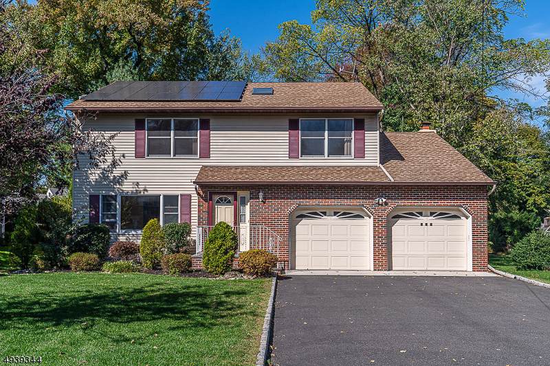 869 Hillside Ave - Photo 1
