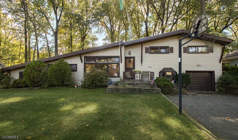 301 Cherry Hill Rd - Photo 1