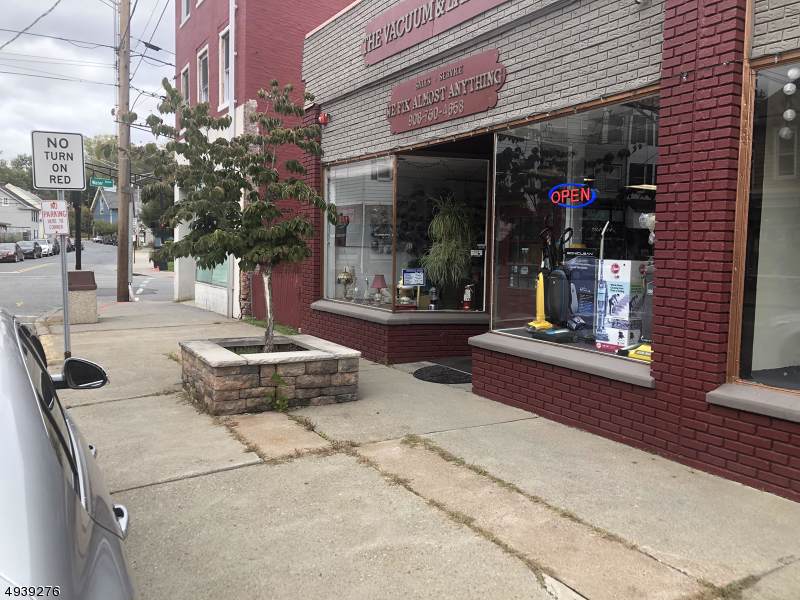 10 Market - Photo 1