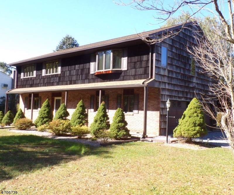 64 Sandhill Rd - Photo 1