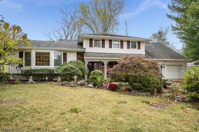 12 Dana Rd - Photo 1
