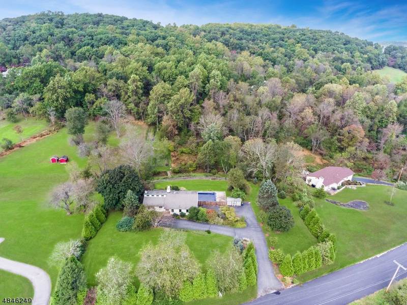 8 Molasses Hill Rd - Photo 1