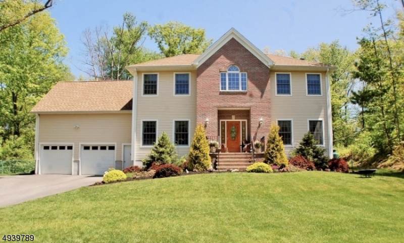 4 Eugenia Ln - Photo 1