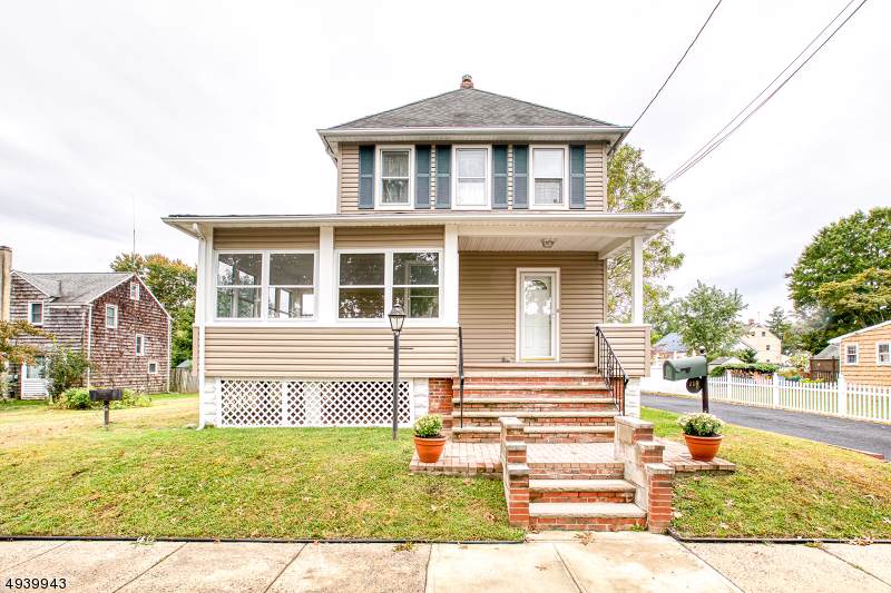 118 Adeline Ave - Photo 1
