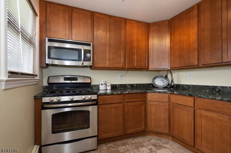 58 Fairmount Ave - Photo 1