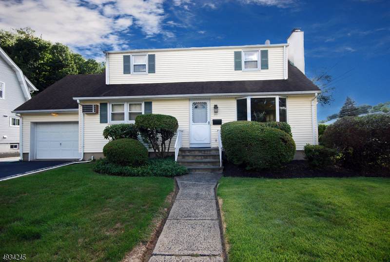 89 Coeyman Ave - Photo 1