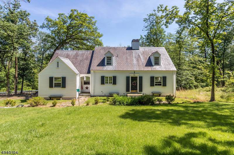 1786 Middlebrook Rd - Photo 1
