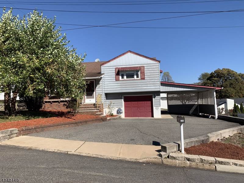240 Gordon Ave - Photo 1