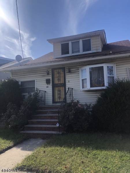 546 Paul St - Photo 1