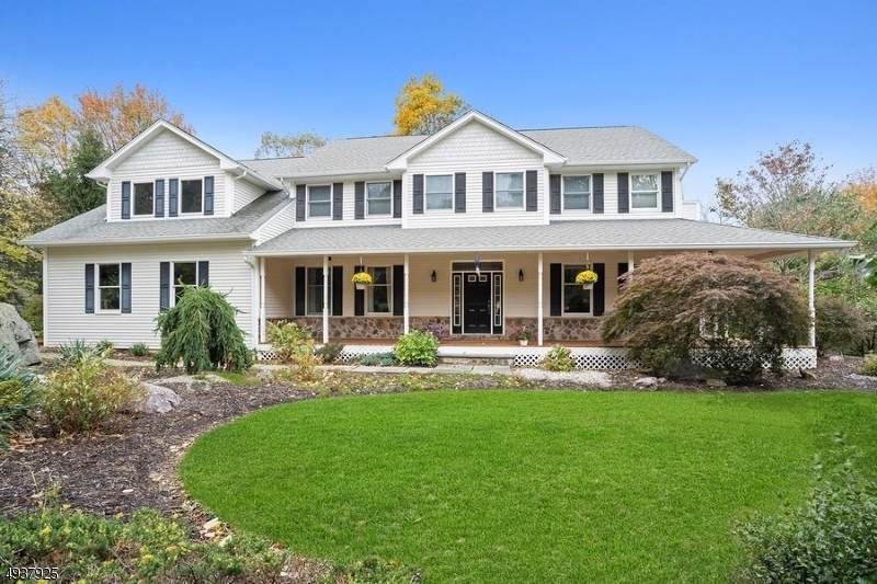 16 Wood Chase Ln - Photo 1