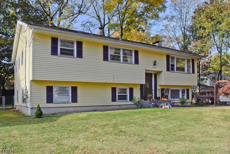 16 Richards Rd - Photo 1