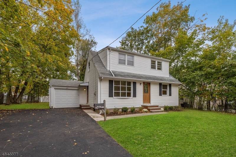 278 Wyckoff Ave - Photo 1