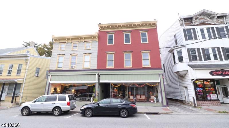 241 Water St - Photo 1