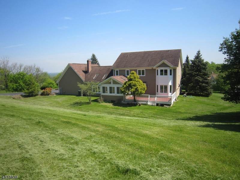 4 Cardinal Way - Photo 1