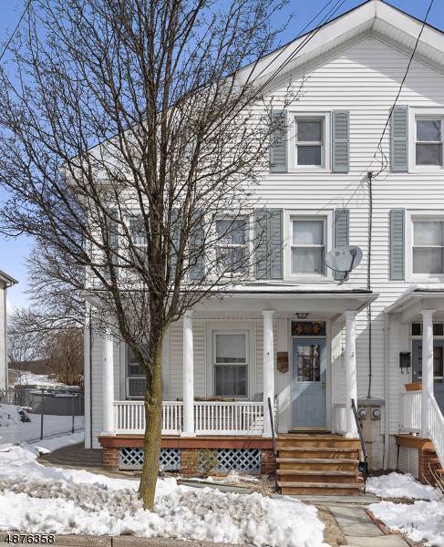 811 Cedar St - Photo 1