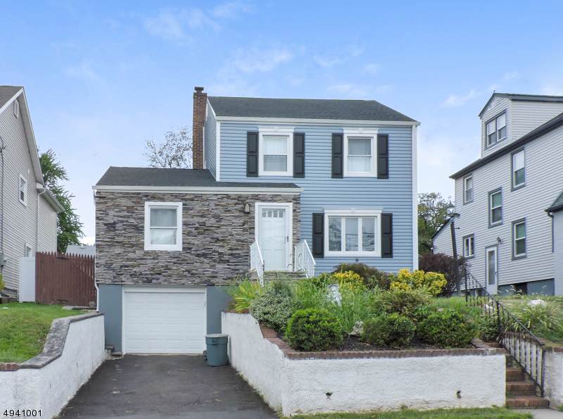 710 Colonial Ave - Photo 1
