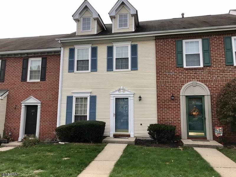 204 Red Crest Ln - Photo 1