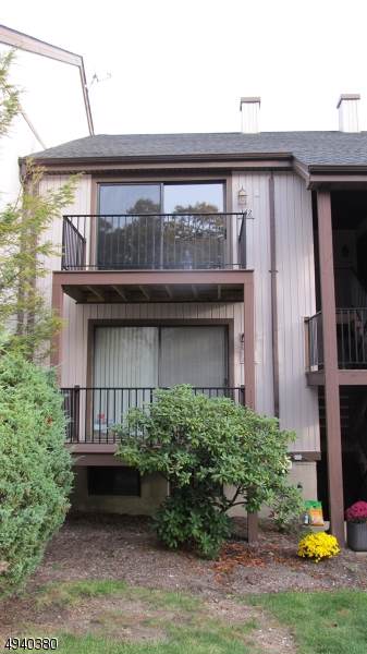 8142 Ashland Ct - Photo 1